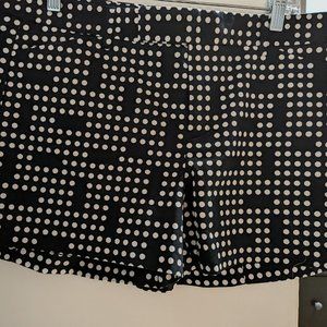 Gap polka dot shorts